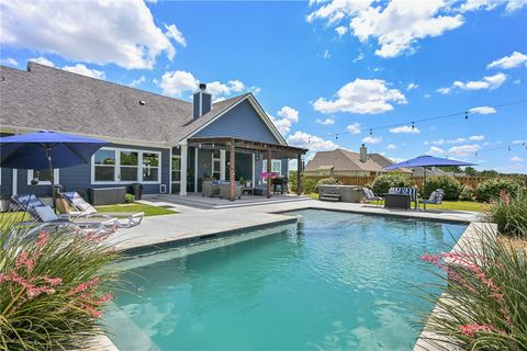 Tiny photo for 831 Mimosa Lane, Franklin, TX 77856 (MLS # 26009041)