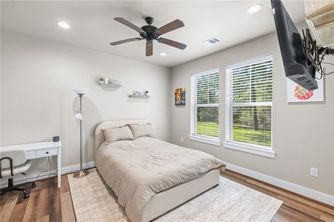 Tiny photo for 1306 22 Hills RD, Gause, TX 77857 (MLS # 26005972)