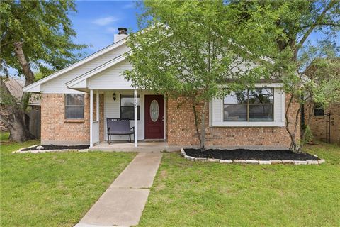 Photo of 805 Camellia Court, College Station, TX 77840 (MLS # 26004801)