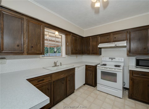 Tiny photo for 1819 Leona Drive, College Station, TX 77840 (MLS # 26010871)