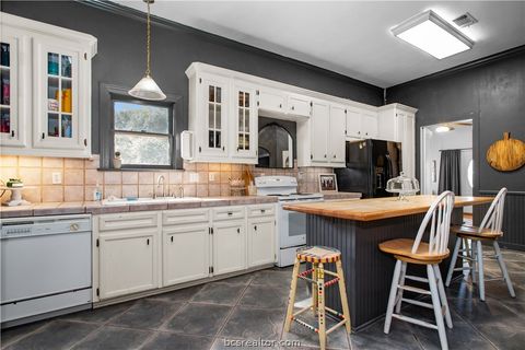 Tiny photo for 706 E Main Street, Madisonville, TX 77864 (MLS # 26001974)