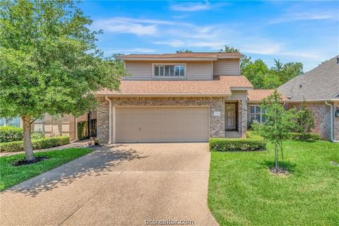 Photo of 1309 Essex Green Grn, College Station, TX 77845 (MLS # 26005351)