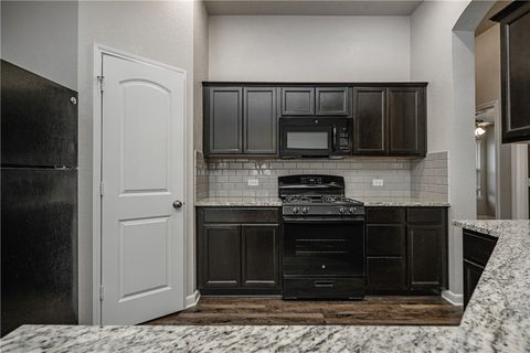 Tiny photo for 2004 Sorrento Court, Bryan, TX 77808 (MLS # 25011290)