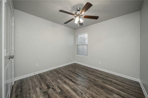 Tiny photo for 2004 Sorrento Court, Bryan, TX 77808 (MLS # 25011290)