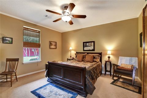 Tiny photo for 9832 Hawaii Lane, Midway, TX 75852 (MLS # 26005231)