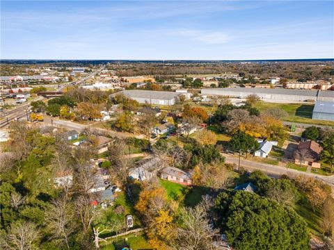 Tiny photo for 1302 N Sims Avenue, Bryan, TX 77803 (MLS # 25013304)