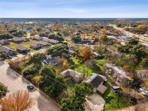 Tiny photo for 1302 N Sims Avenue, Bryan, TX 77803 (MLS # 25013304)