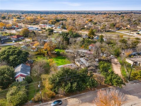 Tiny photo for 1302 N Sims Avenue, Bryan, TX 77803 (MLS # 25013304)