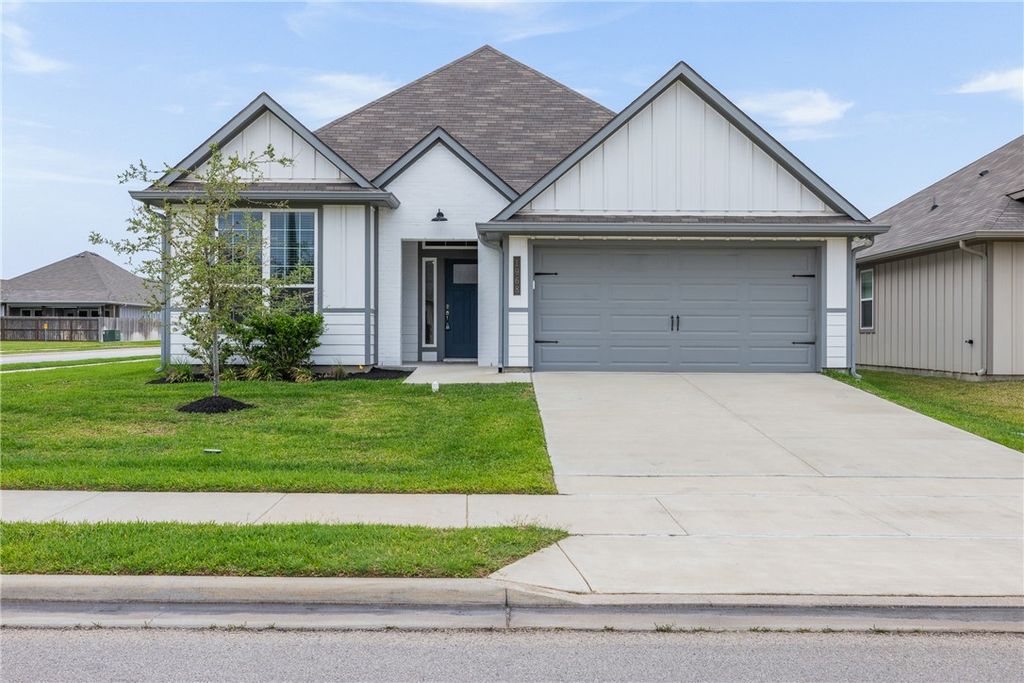 Photo of 1968 Chief Street, Bryan, TX 77807 (MLS # 26004846)