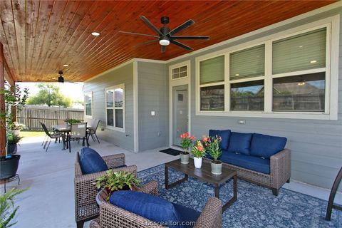 Tiny photo for 2071 Positano Loop, Bryan, TX 77808 (MLS # 26005809)