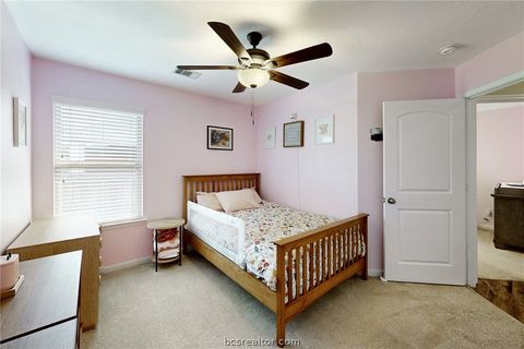 Tiny photo for 2071 Positano Loop, Bryan, TX 77808 (MLS # 26005809)