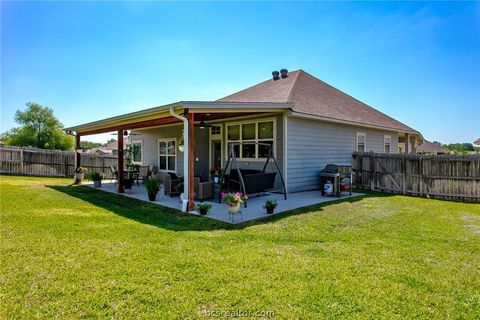 Tiny photo for 2071 Positano Loop, Bryan, TX 77808 (MLS # 26005809)