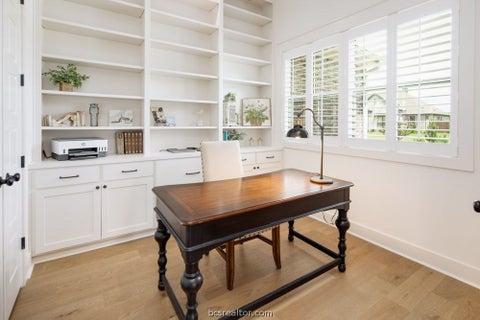 Tiny photo for 4820 Foxglove Court, College Station, TX 77845 (MLS # 26010804)