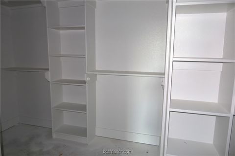 Tiny photo for 2010 Reagan Court, Bryan, TX 77802 (MLS # 25010771)