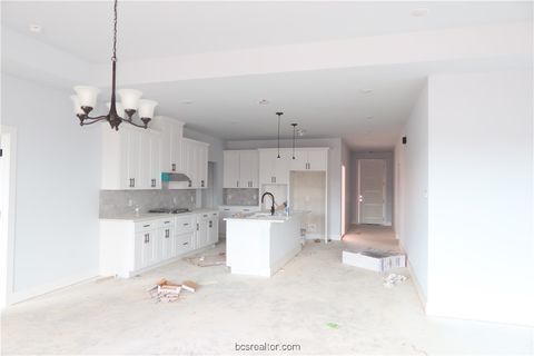 Tiny photo for 2010 Reagan Court, Bryan, TX 77802 (MLS # 25010771)