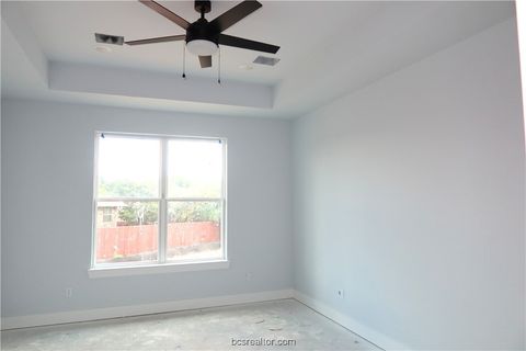 Tiny photo for 2010 Reagan Court, Bryan, TX 77802 (MLS # 25010771)