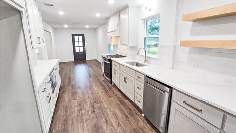 Tiny photo for 3803 Ridgewood Street, Bryan, TX 77801 (MLS # 26005404)
