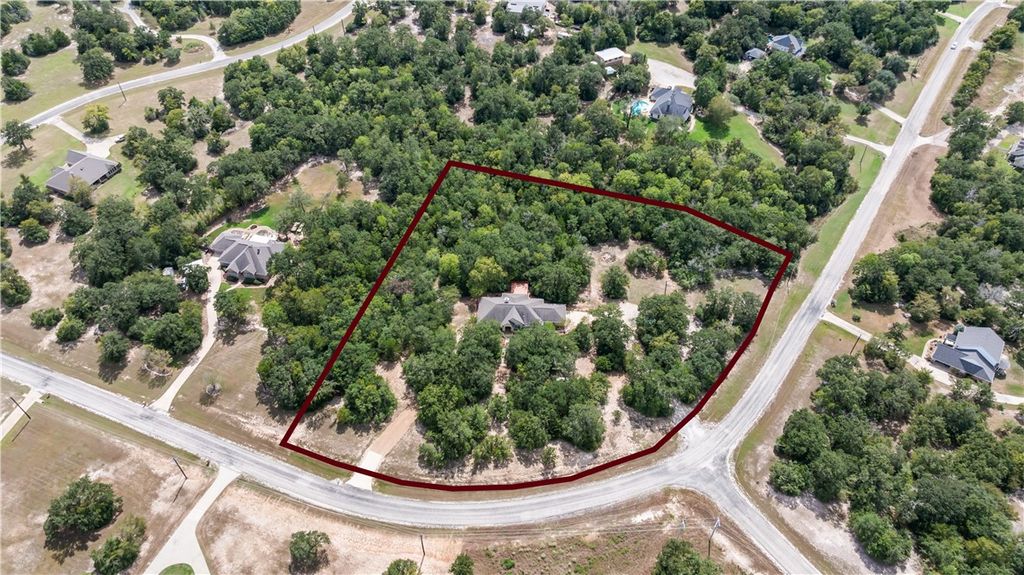 Photo of 5924 Wild Horse Run, College Station, TX 77845 (MLS # 25010035)