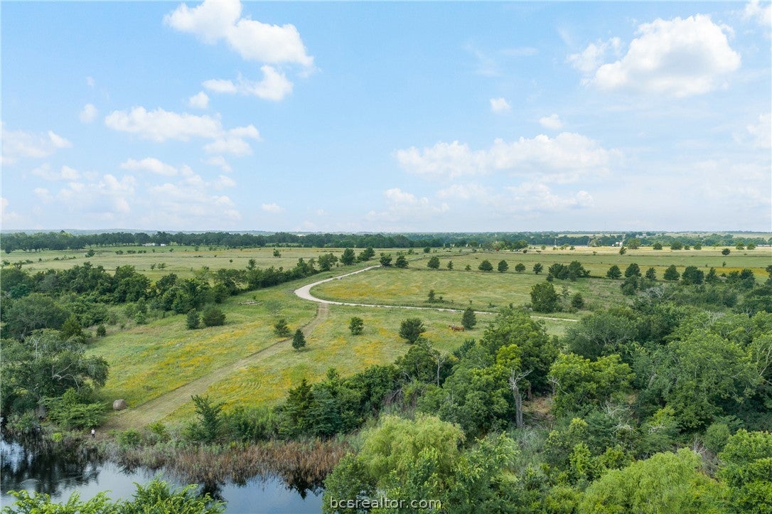 305 County Road 108