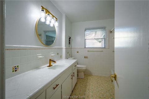 Tiny photo for 334 Fountain Lane, Hilltop Lakes, TX 77871 (MLS # 26007314)