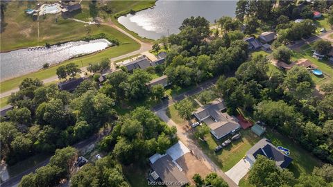 Tiny photo for 334 Fountain Lane, Hilltop Lakes, TX 77871 (MLS # 26007314)