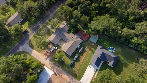 Tiny photo for 334 Fountain Lane, Hilltop Lakes, TX 77871 (MLS # 26007314)