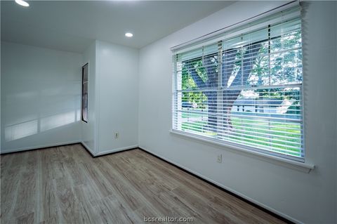 Tiny photo for 334 Fountain Lane, Hilltop Lakes, TX 77871 (MLS # 26007314)