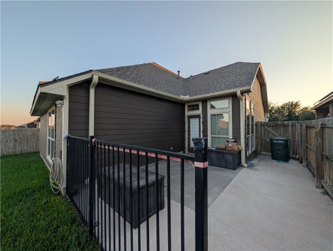 Tiny photo for 1062 Venice Drive, Bryan, TX 77808 (MLS # 26012020)