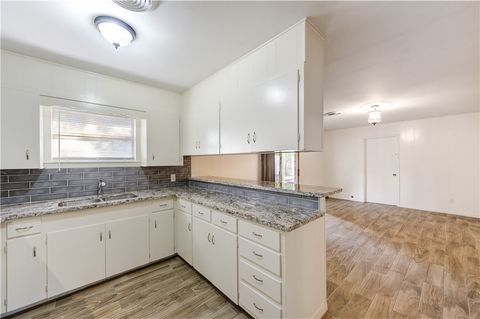 Tiny photo for 114 Wood Street, Navasota, TX 77868 (MLS # 25010303)