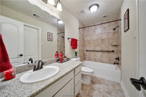 Tiny photo for 28946 Village Trail, Magnolia, TX 77355 (MLS # 26012180)