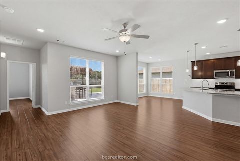 Tiny photo for 1922 Viva Road, Bryan, TX 77807 (MLS # 26005819)