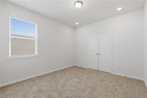 Tiny photo for 1922 Viva Road, Bryan, TX 77807 (MLS # 26005819)