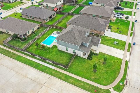 Tiny photo for 7701 Bogie Lane, Navasota, TX 77868 (MLS # 26005008)