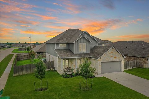Tiny photo for 7701 Bogie Lane, Navasota, TX 77868 (MLS # 26005008)
