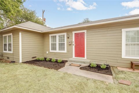 Tiny photo for 4311 Old College Rd, Bryan, TX 77801 (MLS # 26000418)