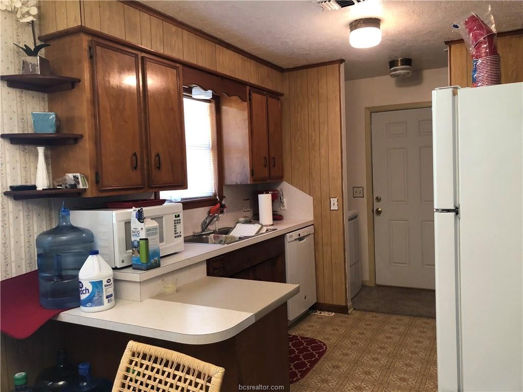 1088 County Road 221