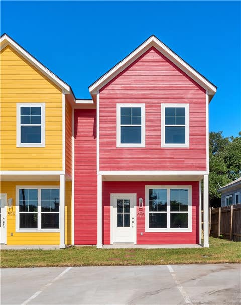 Photo of 806 N Parker Avenue N, Bryan, TX 77803 (MLS # 26007207)
