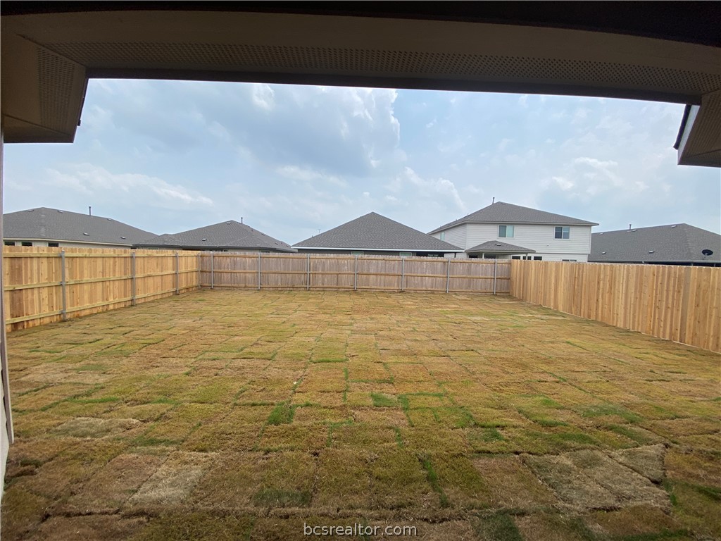 College Station, Texas 77845, United States, 3 Bedrooms Bedrooms, ,2 BathroomsBathrooms,Residential,Pending,56765