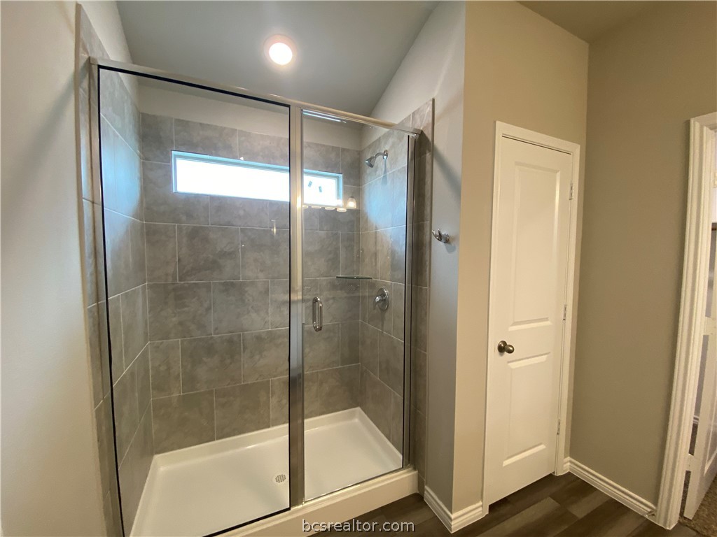 College Station, Texas 77845, United States, 3 Bedrooms Bedrooms, ,2 BathroomsBathrooms,Residential,Pending,56765