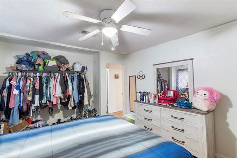 Tiny photo for 2608 Cavitt Avenue, Bryan, TX 77801 (MLS # 25012880)