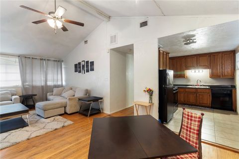 Tiny photo for 2608 Cavitt Avenue, Bryan, TX 77801 (MLS # 25012880)