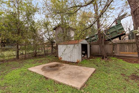 Tiny photo for 2608 Cavitt Avenue, Bryan, TX 77801 (MLS # 25012880)