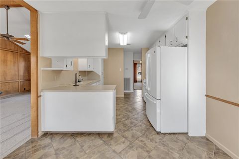 Tiny photo for 4202 Autumn Circle, Bryan, TX 77802 (MLS # 26001201)