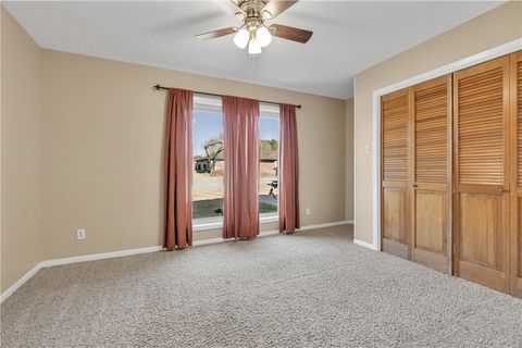 Tiny photo for 4202 Autumn Circle, Bryan, TX 77802 (MLS # 26001201)