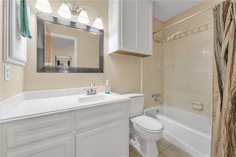 Tiny photo for 4202 Autumn Circle, Bryan, TX 77802 (MLS # 26001201)