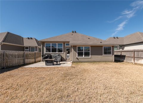 Tiny photo for 2012 Kathryn Drive, Bryan, TX 77807 (MLS # 26001372)