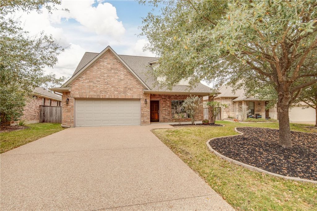 Photo of 2204 Carlisle Court, College Station, TX 77845 (MLS # 26000353)