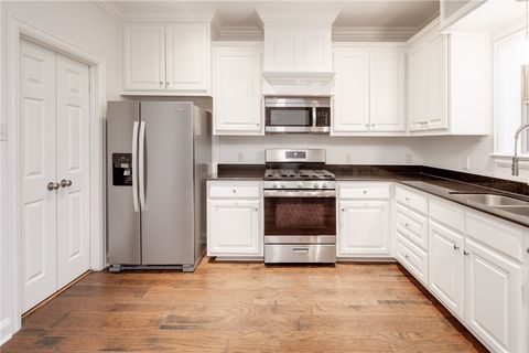 Tiny photo for 2204 Carlisle Court, College Station, TX 77845 (MLS # 26000353)