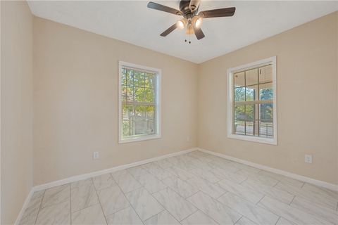 Tiny photo for 401 E Third Street, Hearne, TX 77859 (MLS # 25011010)