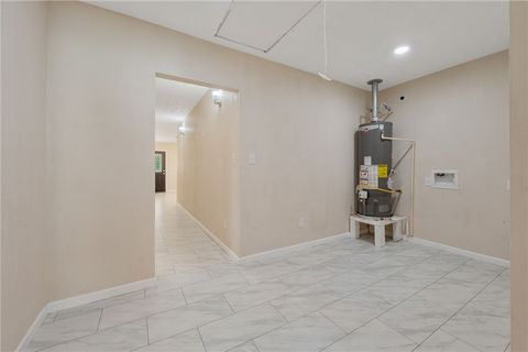 Tiny photo for 401 E Third Street, Hearne, TX 77859 (MLS # 25011010)